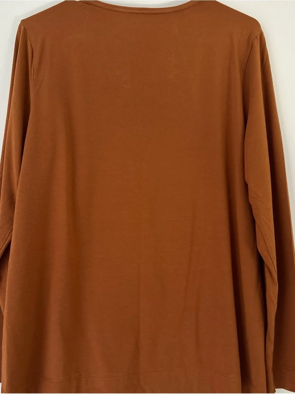 Chico's Long Sleeve Scoop Neck Top in Brick - Picture 4 of 4